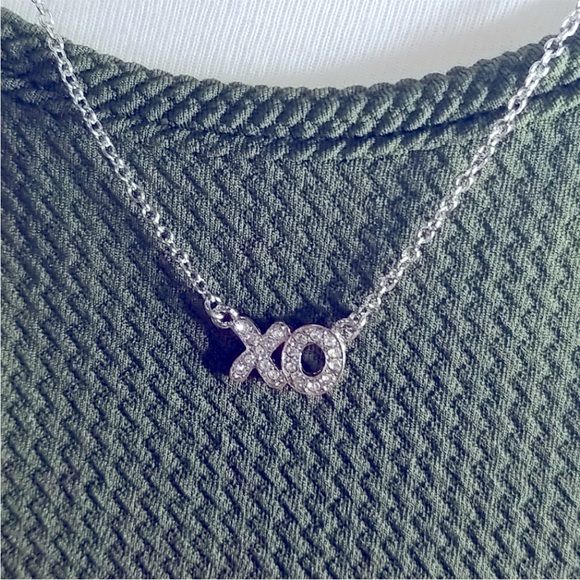 Cookie Lee Silver XO Necklace - Picture 1 of 5